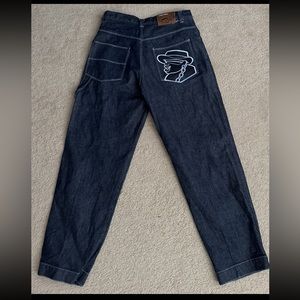 VINTAGE STRAIGHT LEG JEANS WITH NICE EMBROIDERY ON THE BACK RIGHT POCKET